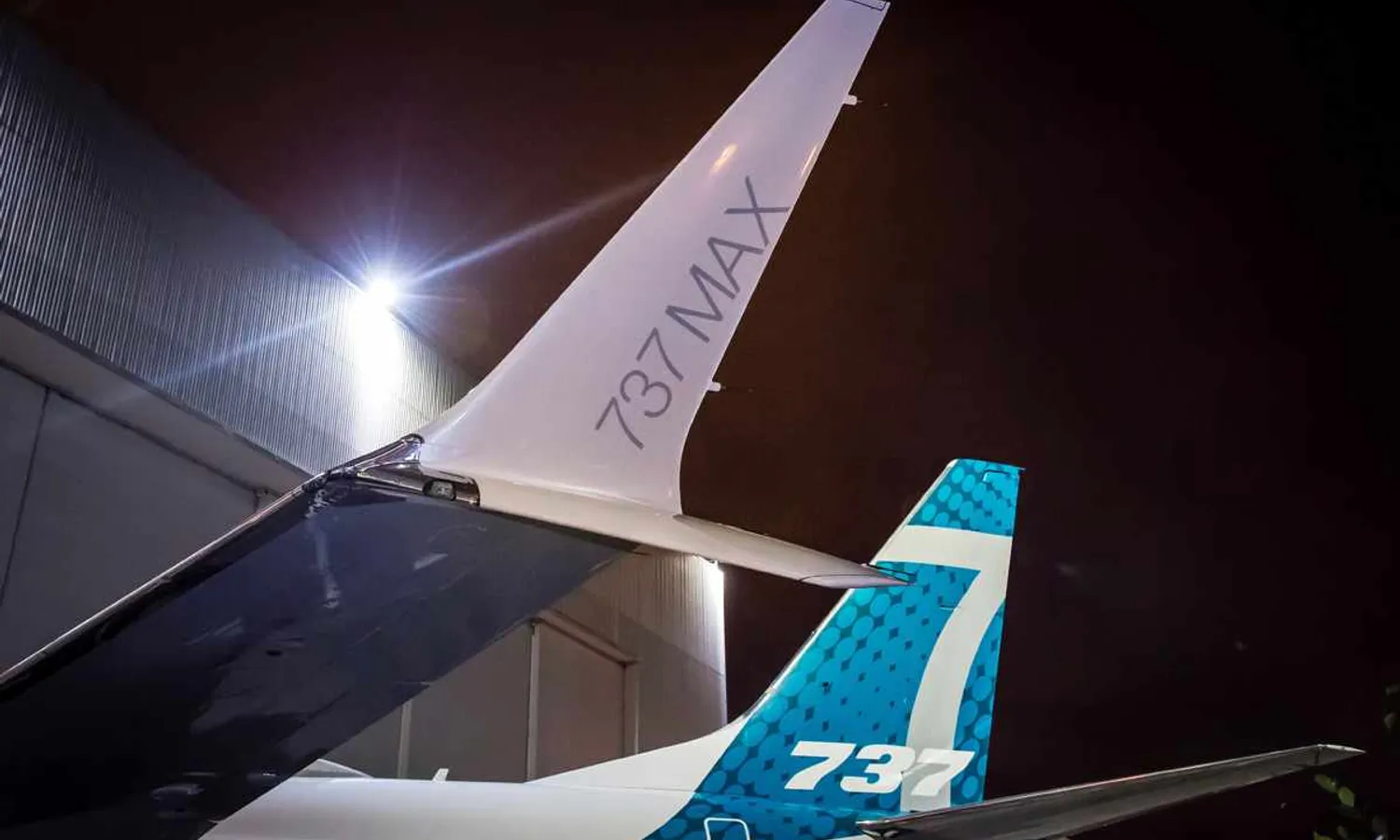 Boeing CEO fall pivot, 737 MAX has no deadline to return to service (Boeing)