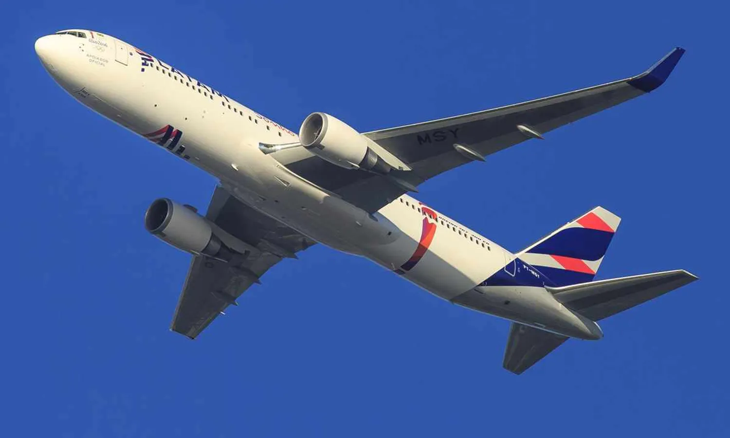 LATAM Boeing 767-300ER (FAB)