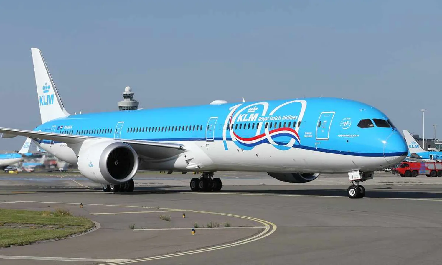 KLM just turned 100, the oldest airline still active in the world (KLM)