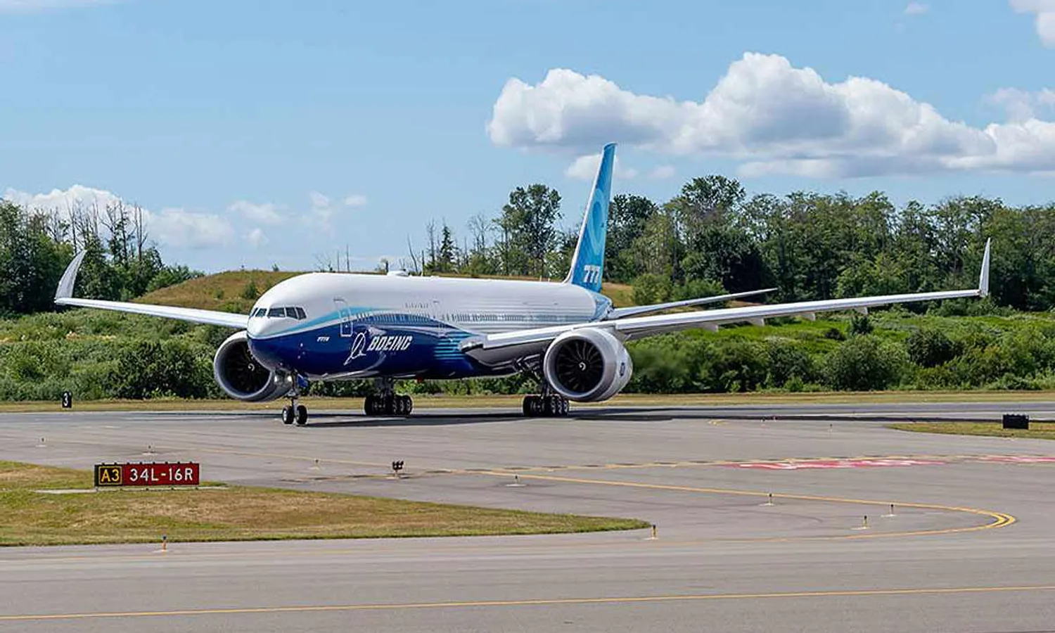The first 777-9 test aircraft: maiden flight within next few hours (Boeing)