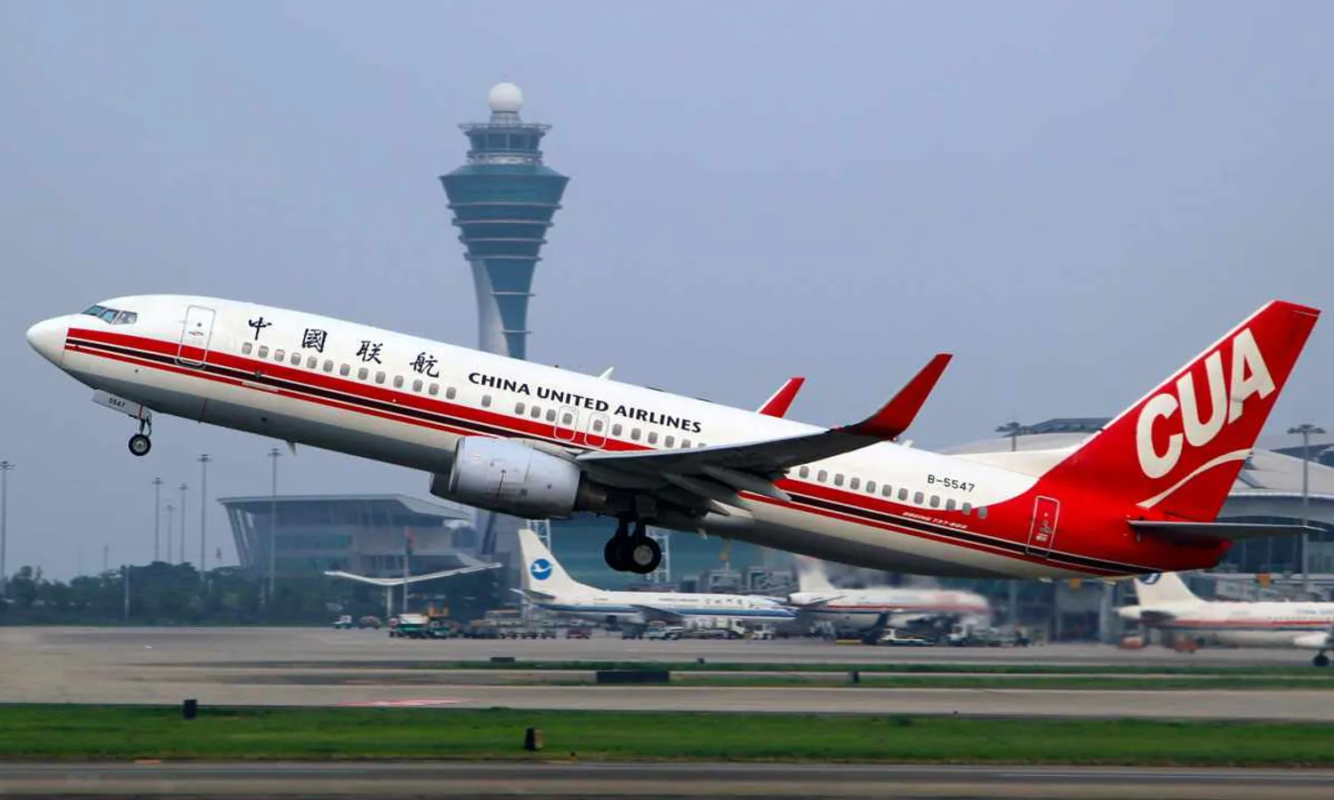 Boeing 737-800NG from China United Airlines: subsidiary of China Eastern Airlines received the latest Next Generation passenger jets (	byeange/Wikimedia)