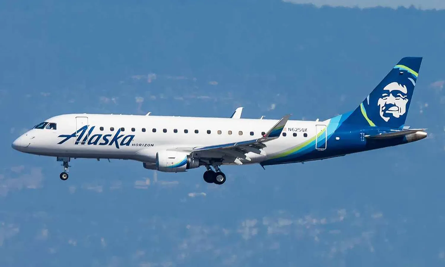 Alaska Airlines launches Starlink Wi-Fi on first Embraer E175 jets