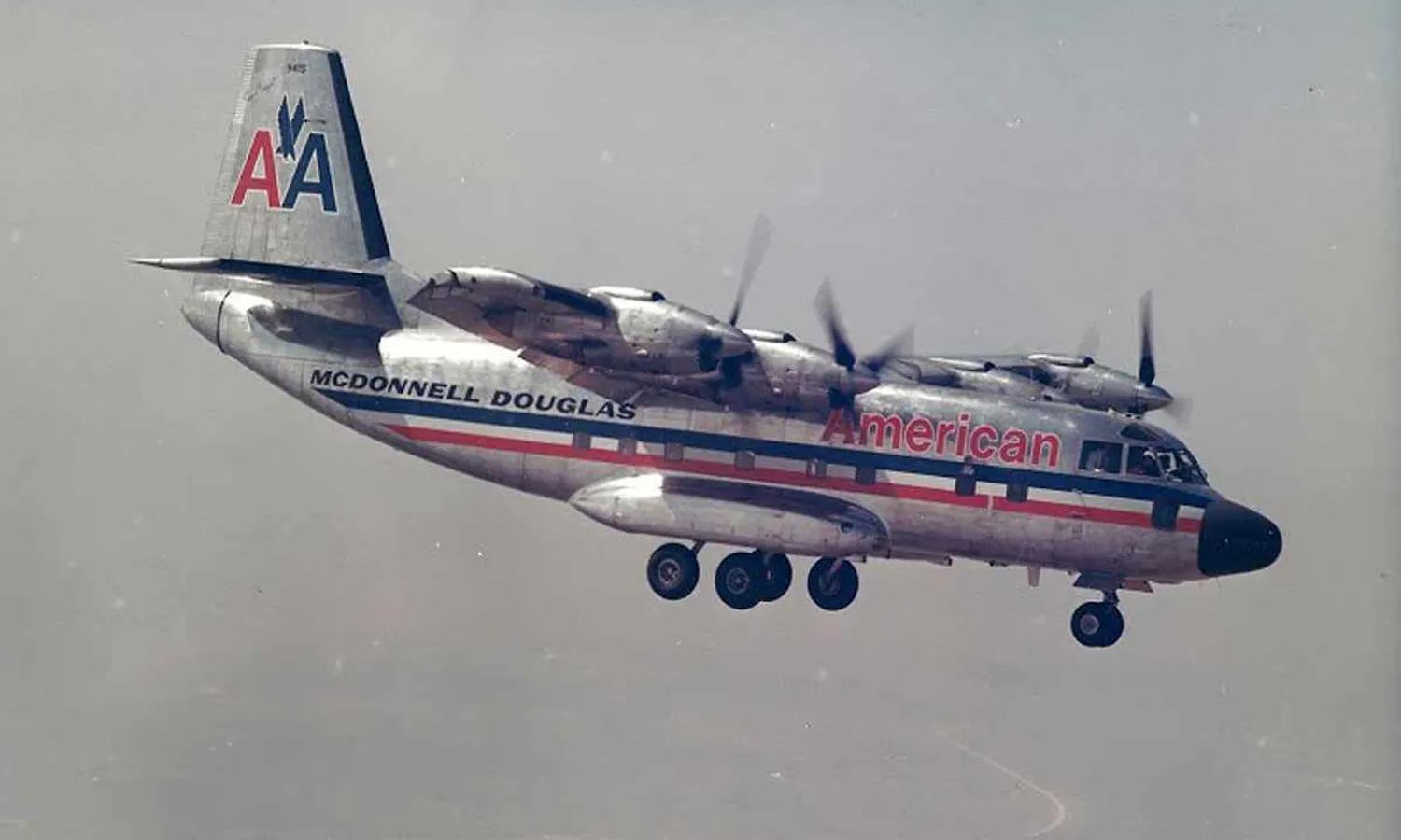 The Breguet 941 in American Airlines livery: landing in less than two football fields (McDonnell)