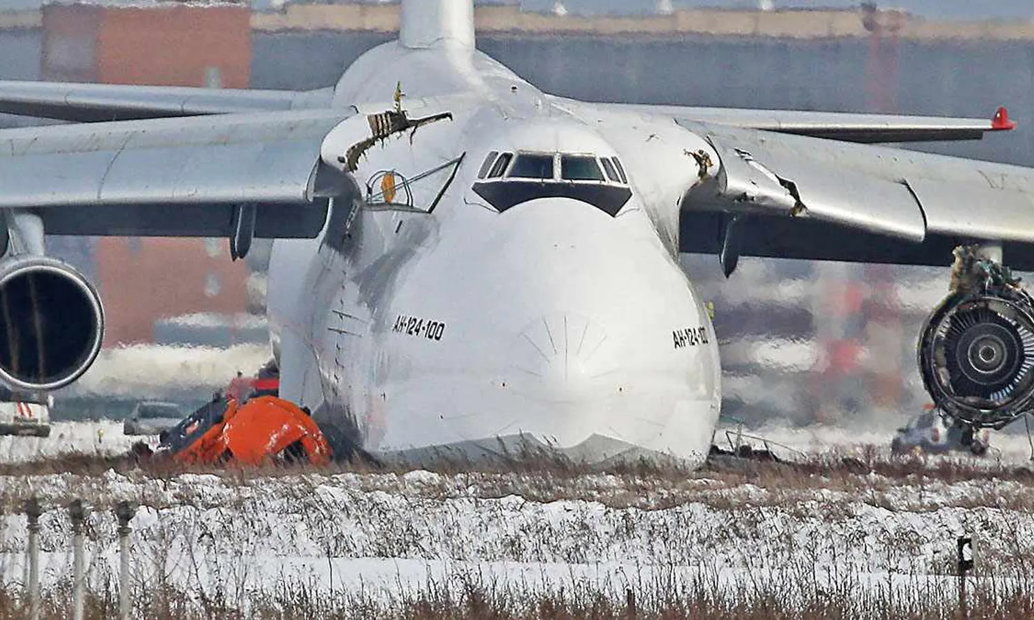 Antonov An-124 that suffered a runway excursion on November 13th