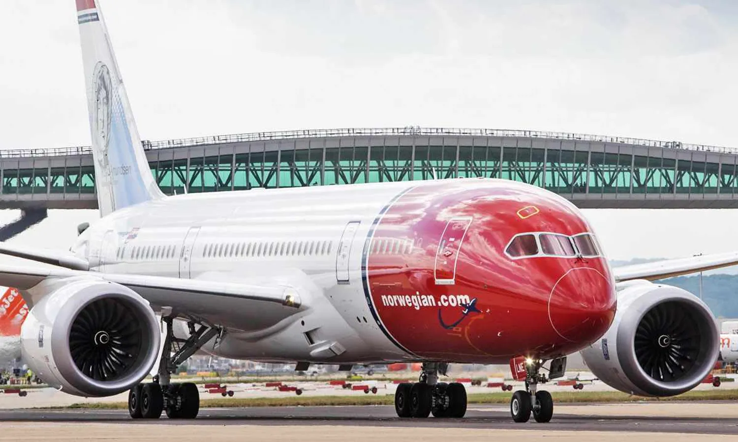 Norwegian Air will return its Boeing 787 to lessors (NA)