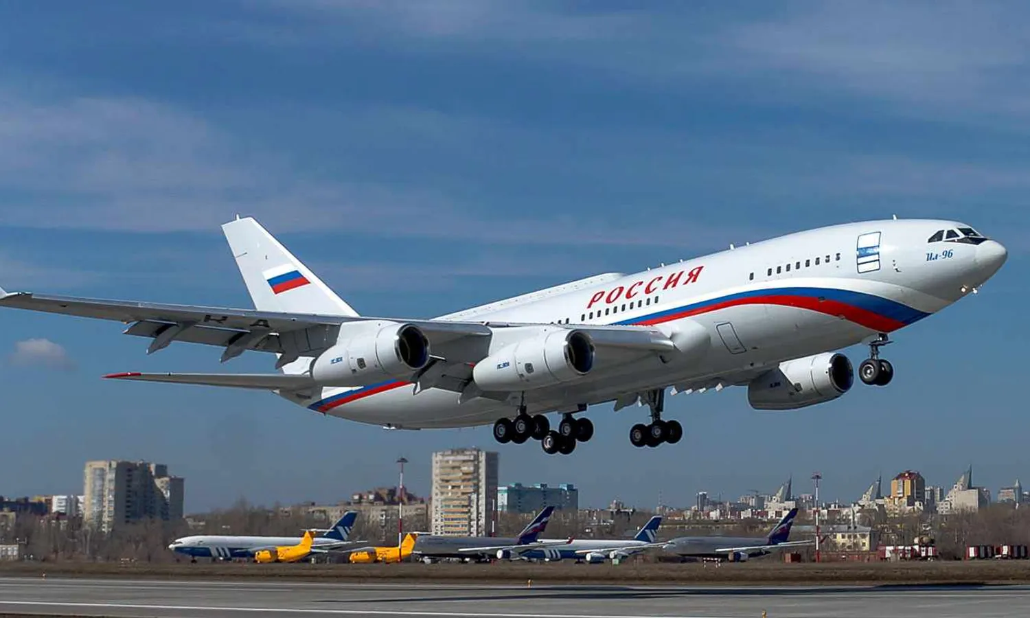 Ilyushin Il-96-300 (UAC)