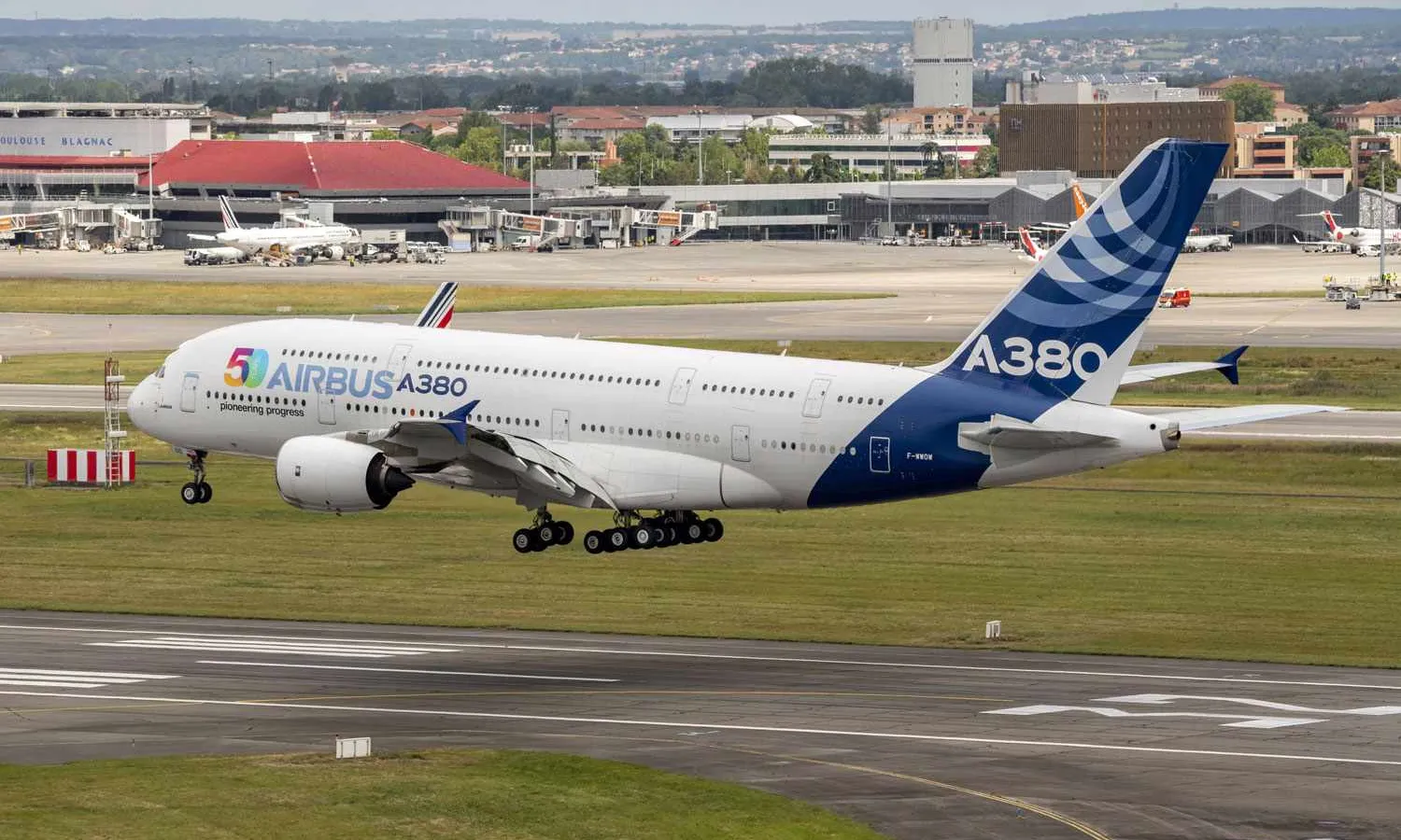 Airbus A380