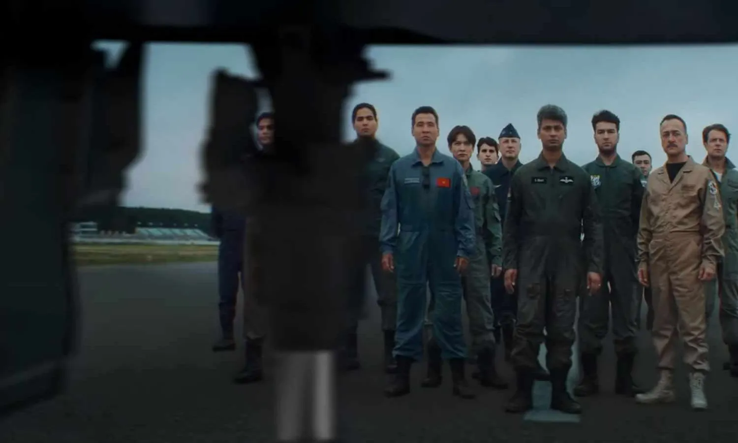 The new Russian fighter landing gear (UAC)