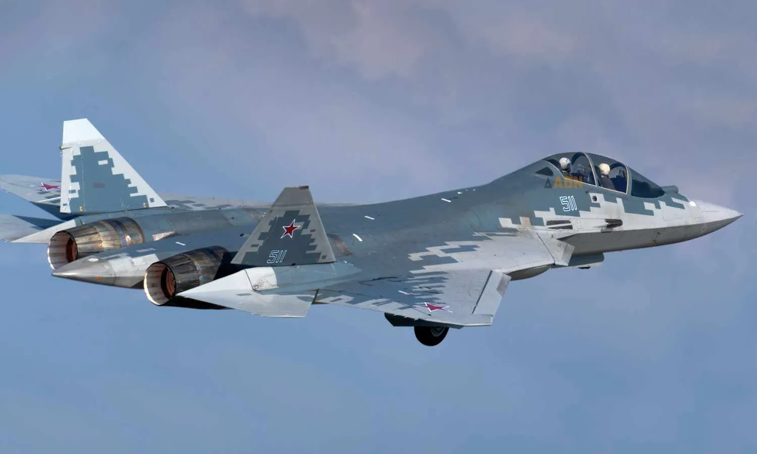 Two-seater Su-57 photo montage (UAC and ADN)