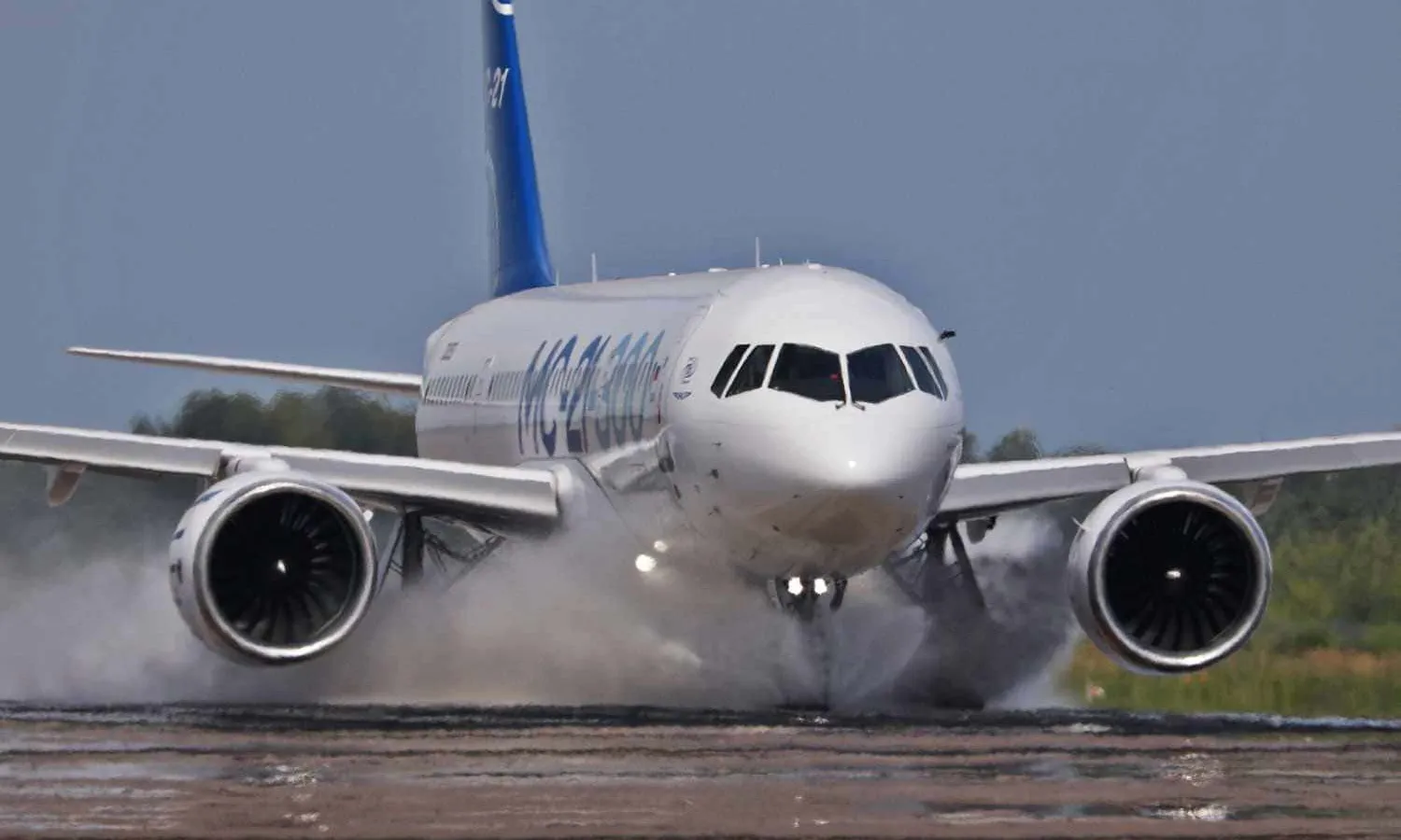 Irkut MC-21-300 (UAC)