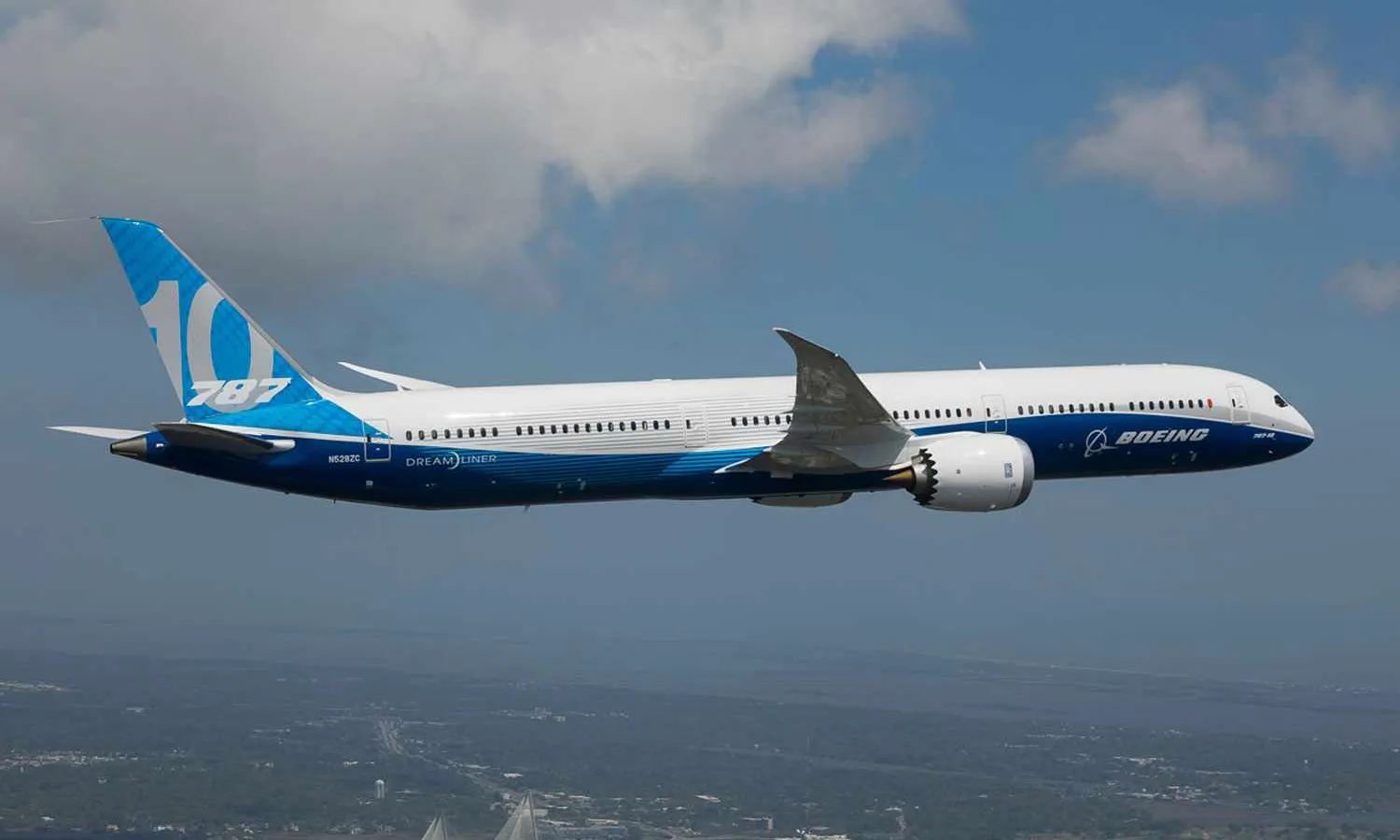 Boeing 787-10