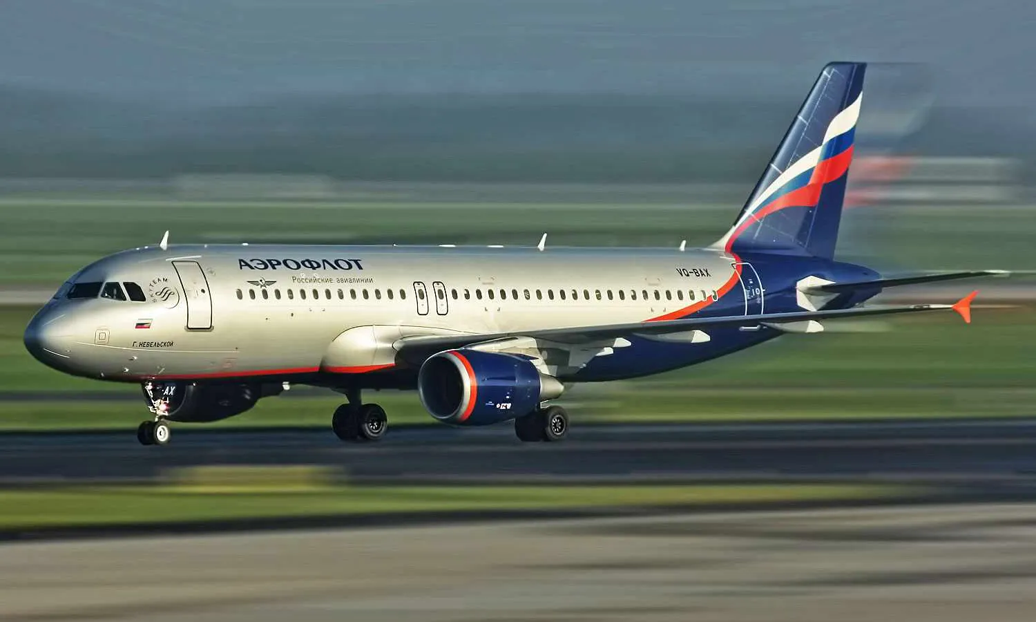 Aeroflot A320 (Daniel Mennerich)