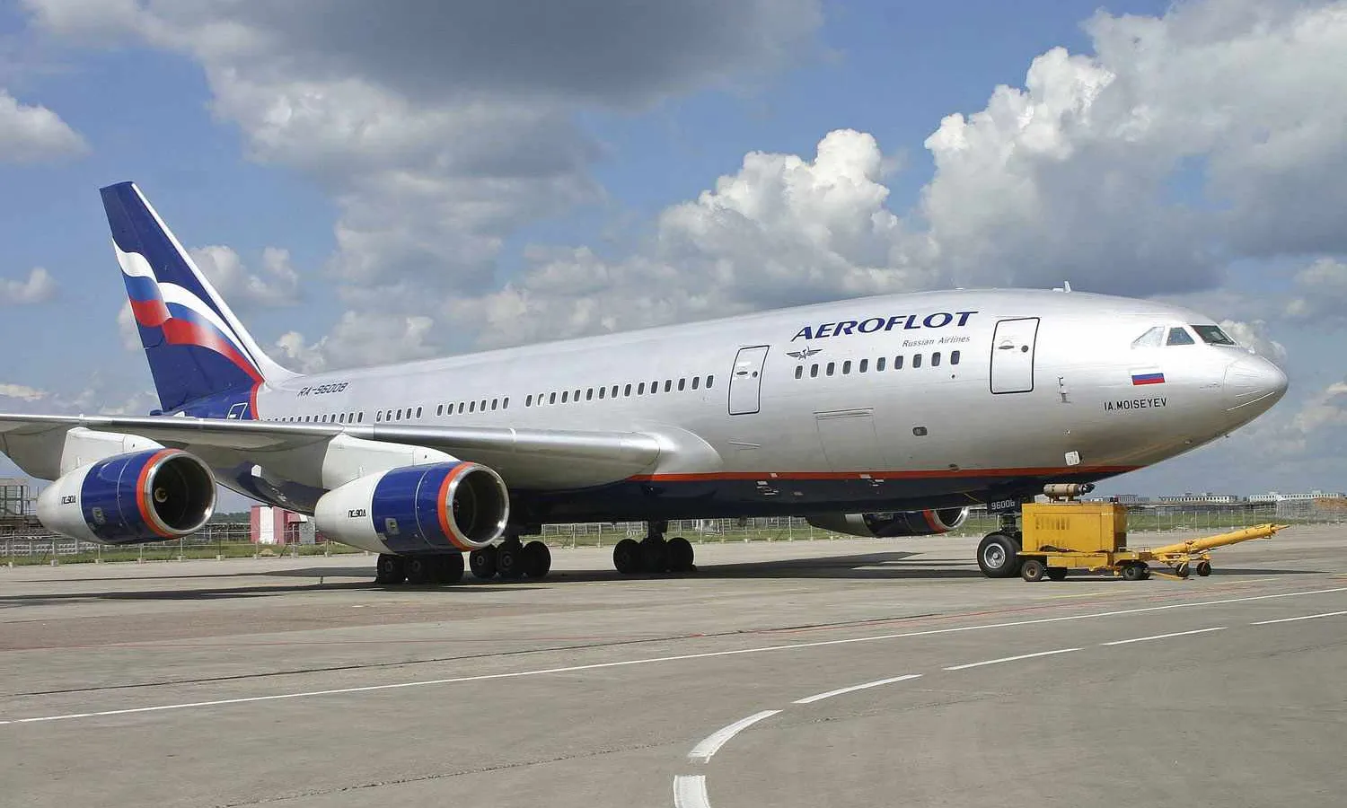 An old Il-96 operated by Aeroflot (Colin Cooke Photo)