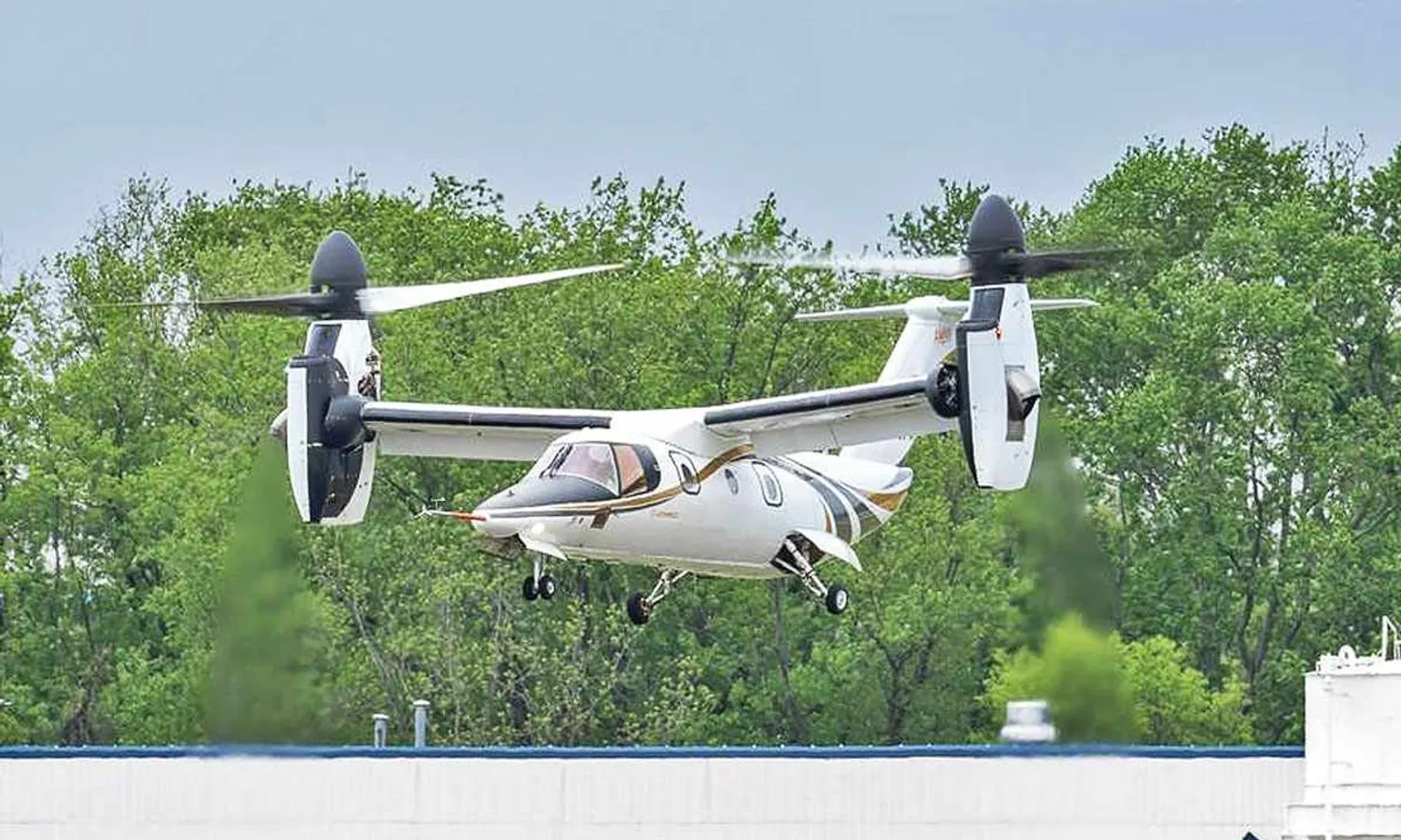 AW609 tilt-rotor aircraft (Leonardo)