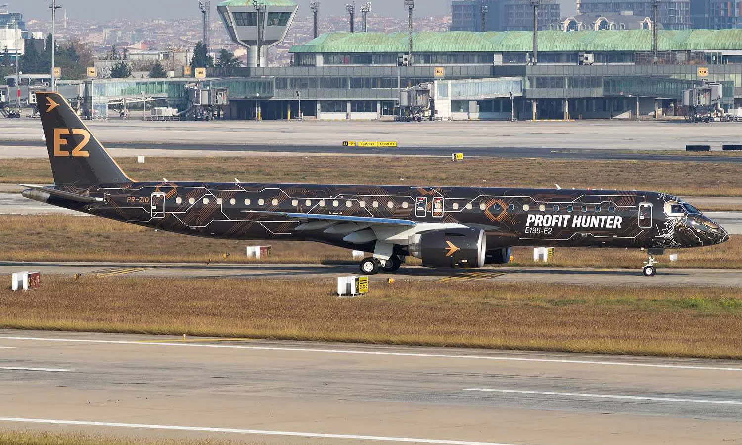 Embraer E195-E2 (3mirhan)