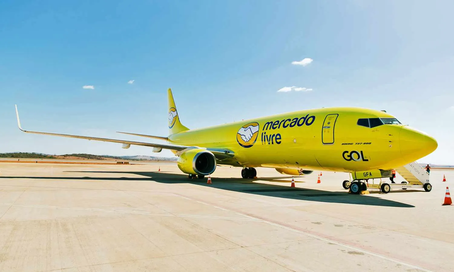 First Boeing 737-800 BCF from Gol (GOl)