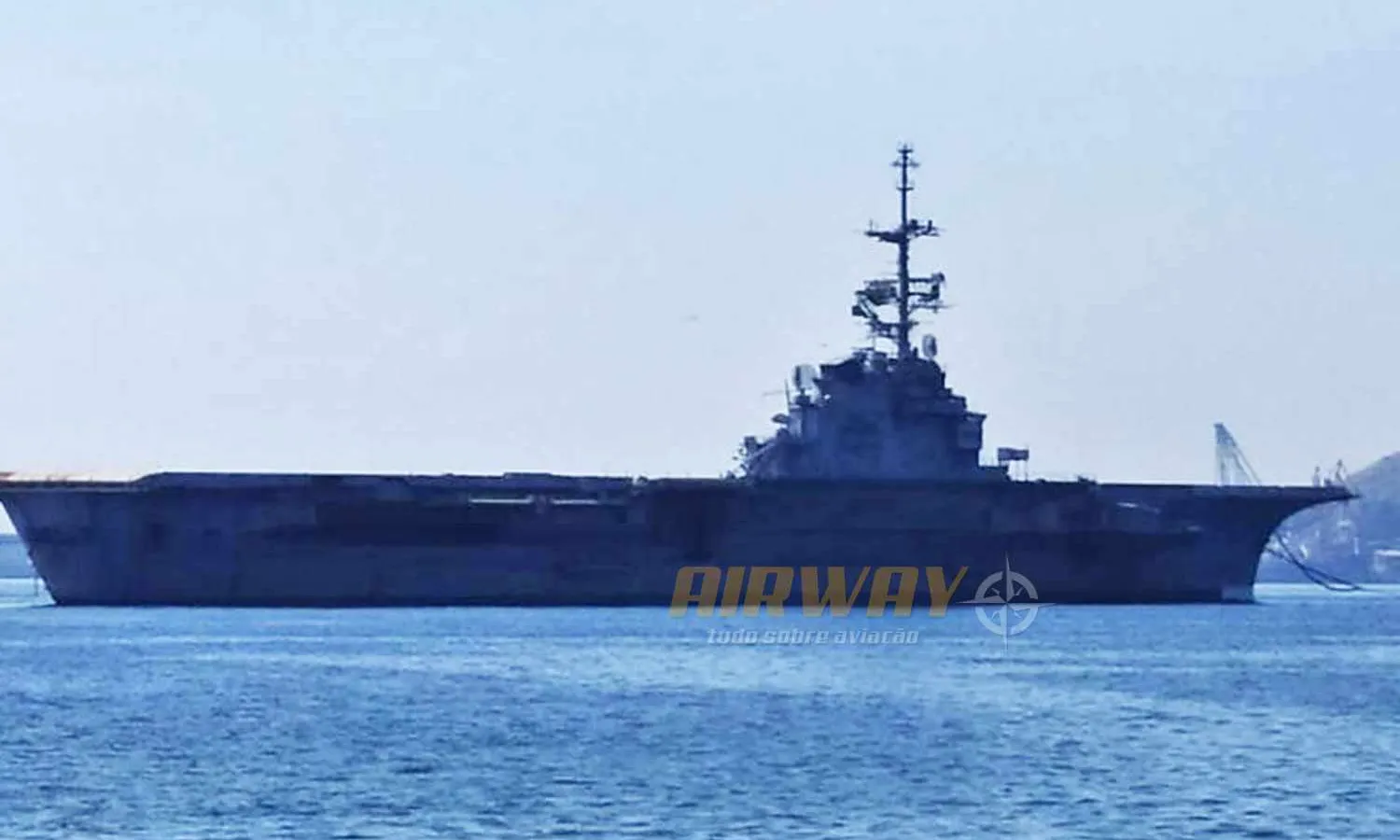 'São Paulo' aircraft carrier leaves Brazil to be scrapped (AIRWAY)