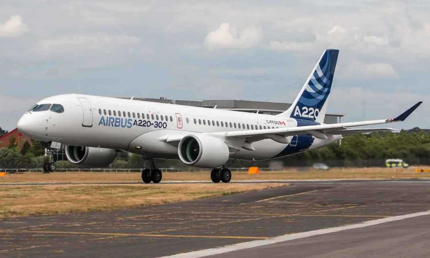 A220-300 (Steve Lynes)