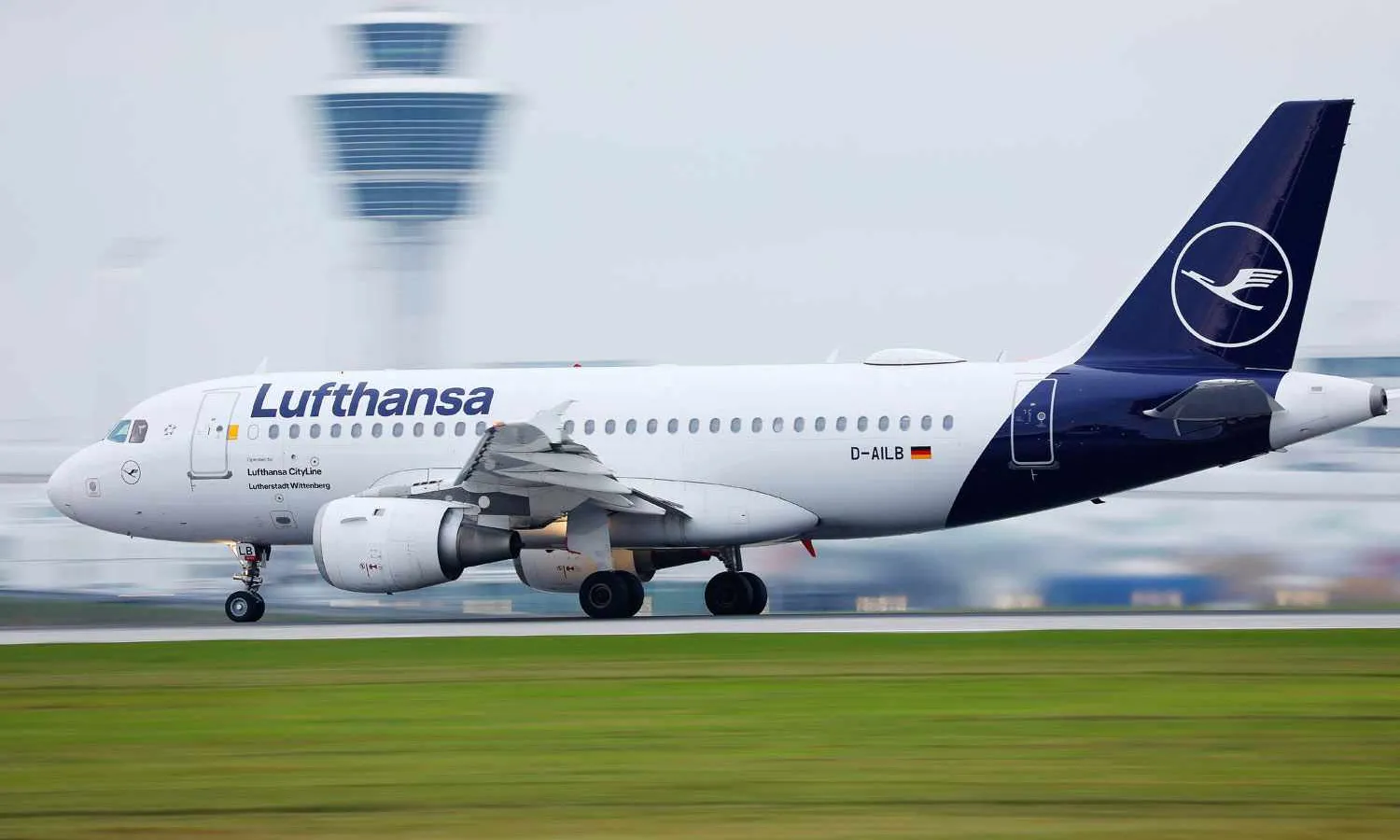 Lufthansa Airbus A319 (Marco Verch Professional Photographer)