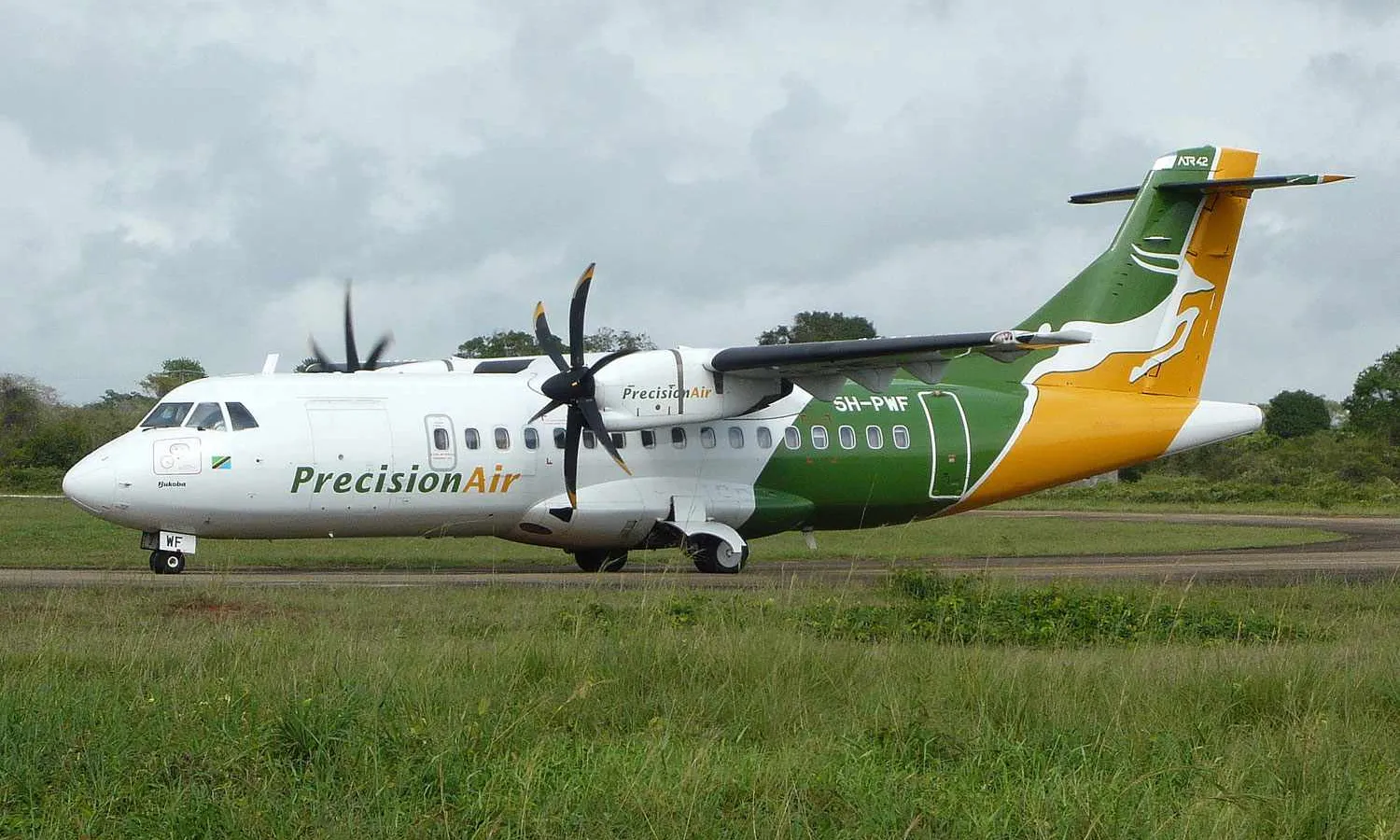 Precision Air ATR 42-500 5H-PWF that crashed in Tanzania (Keith Parkinson/CC)