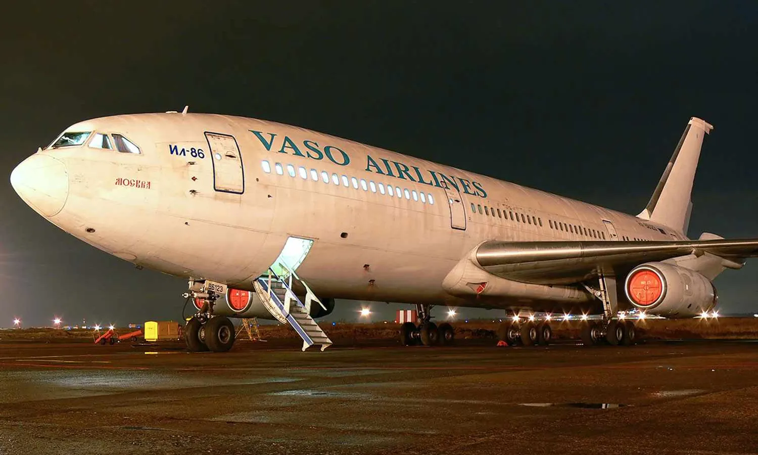 VASO Airlines Ilyushin Il-86  (Aleksandr Markin)