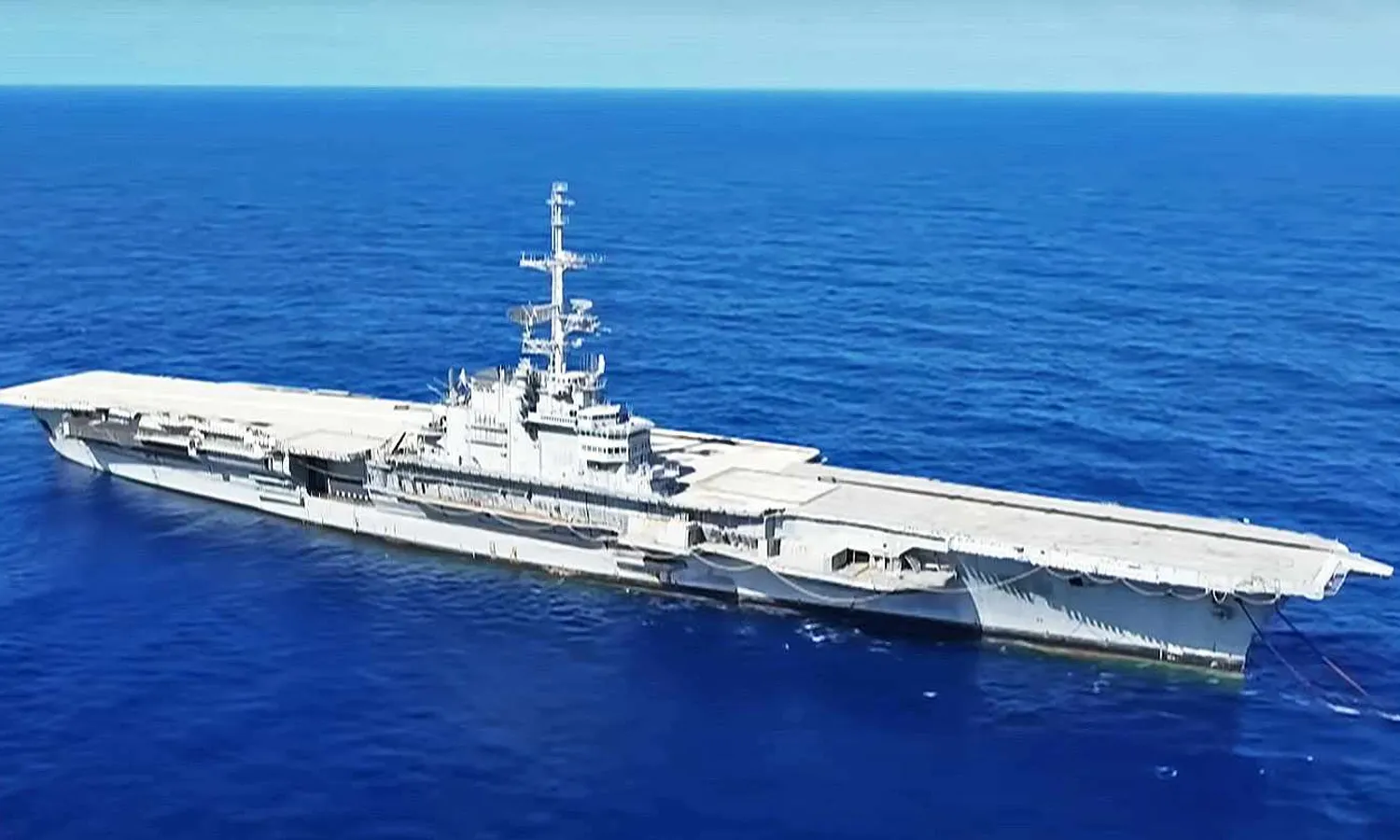 The hull of the former São Paulo (Foch) aircraft carrier