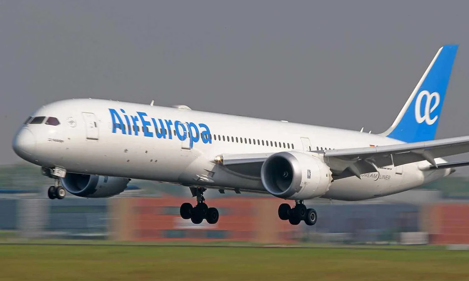 Air Europa Boeing 787 (Victor)