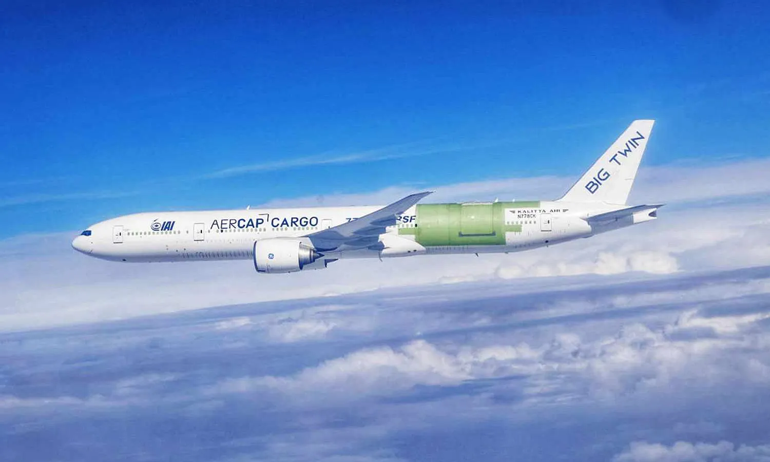 Fitst Boeing 777-300ERSF (IAI)