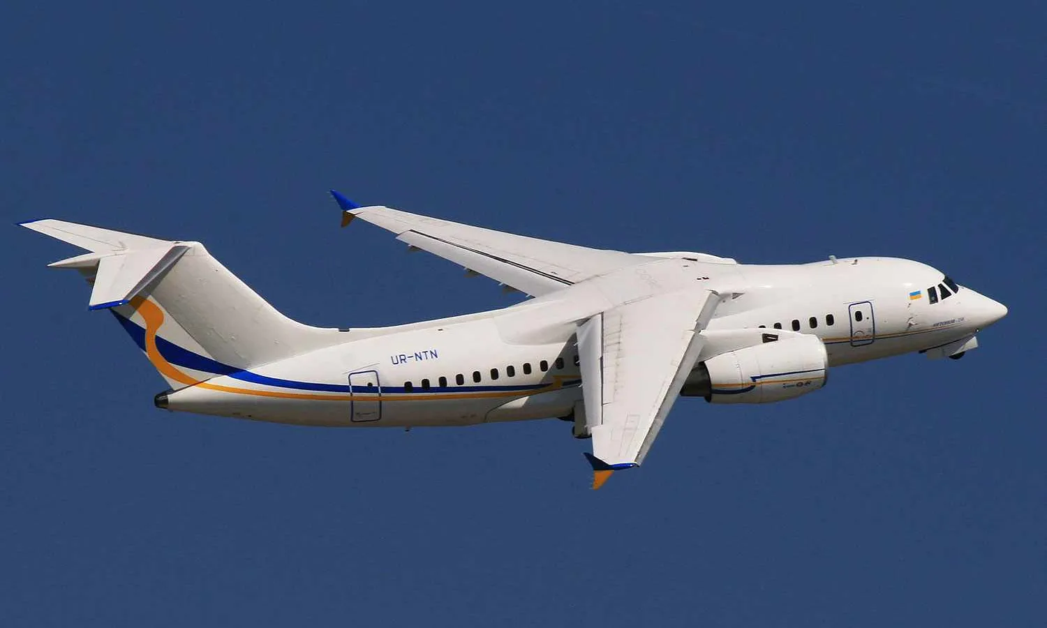 Antonov An-158 (	Maksim Sidorov)