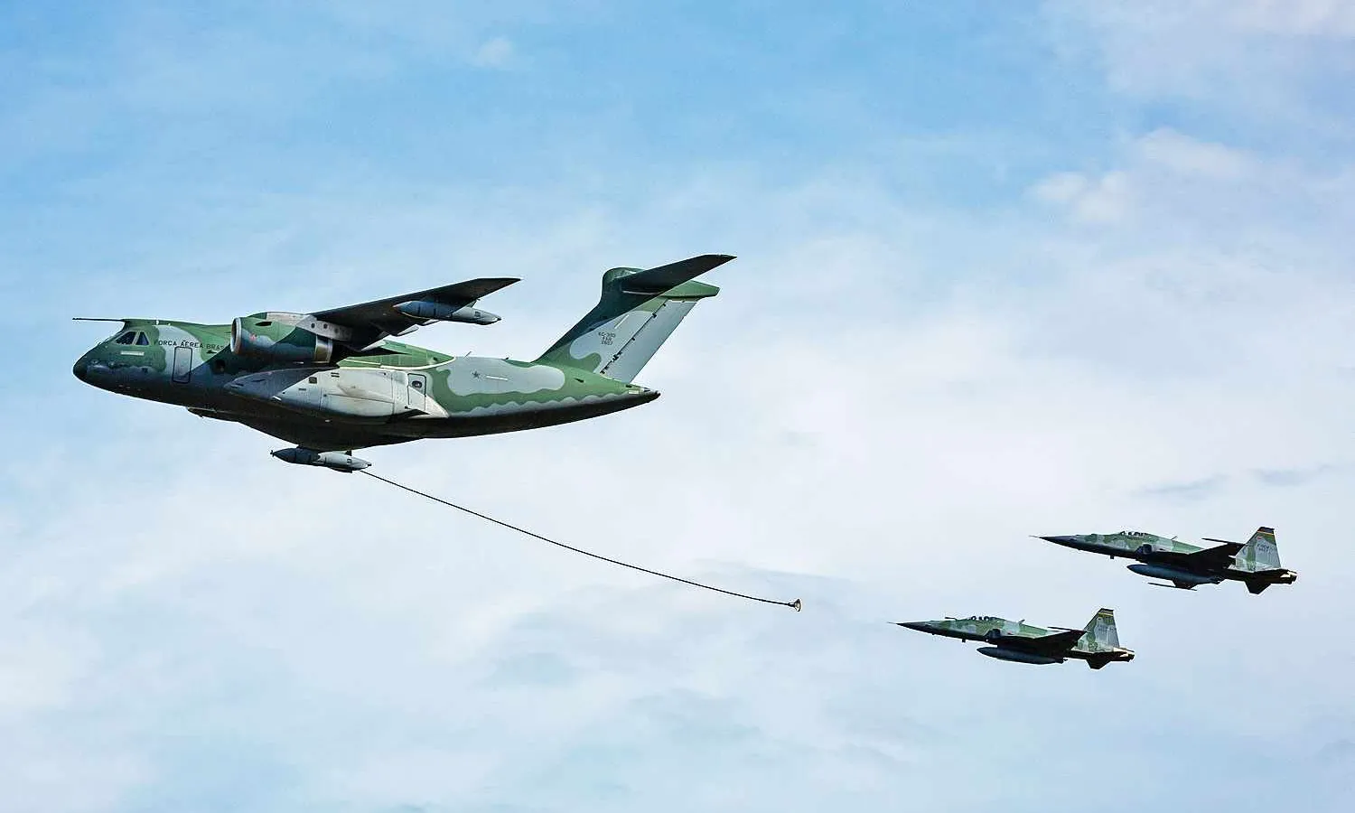 Brazilian Air Force KC-390 and F-5 fighters (FAB)