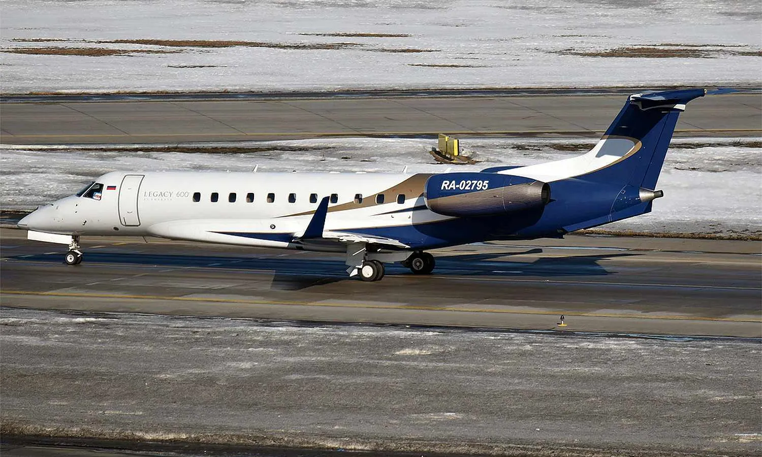 Embraer Legacy 600 registration RA-02975 (Anna Zvereva)