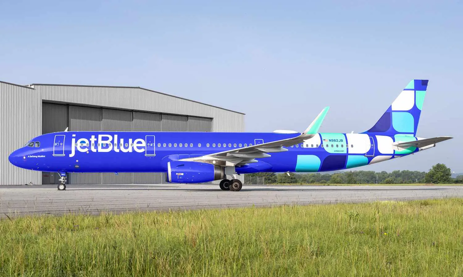 JetBlue new livery (JetBlue)