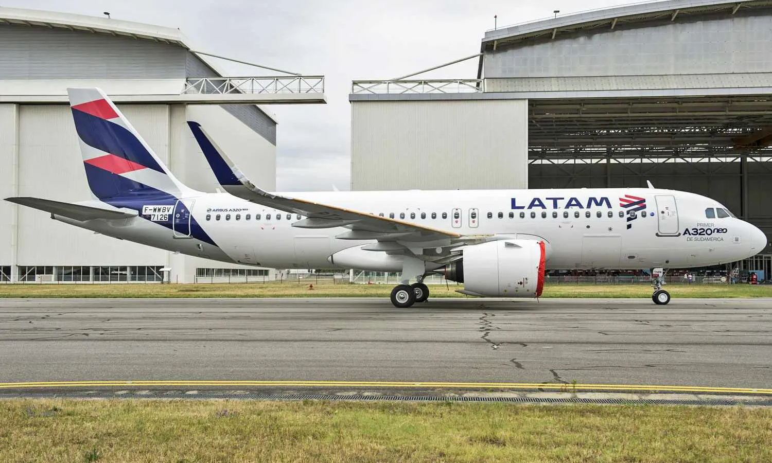 LATAM first A320neo was delivered in 2016 (Airbus)
