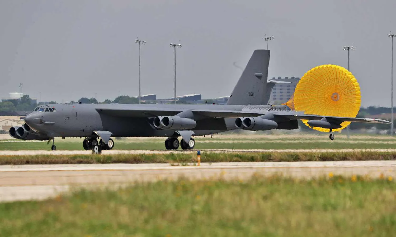 The first B-52 ongoing the radar replacement (USAF)