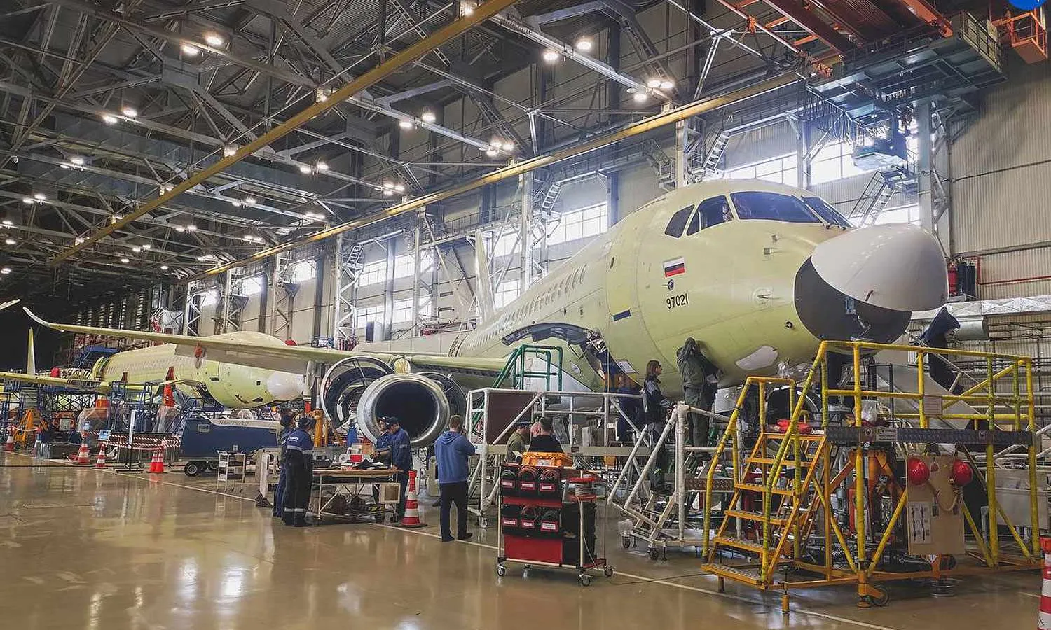 The SSJ-NEW assembly line (UAC)