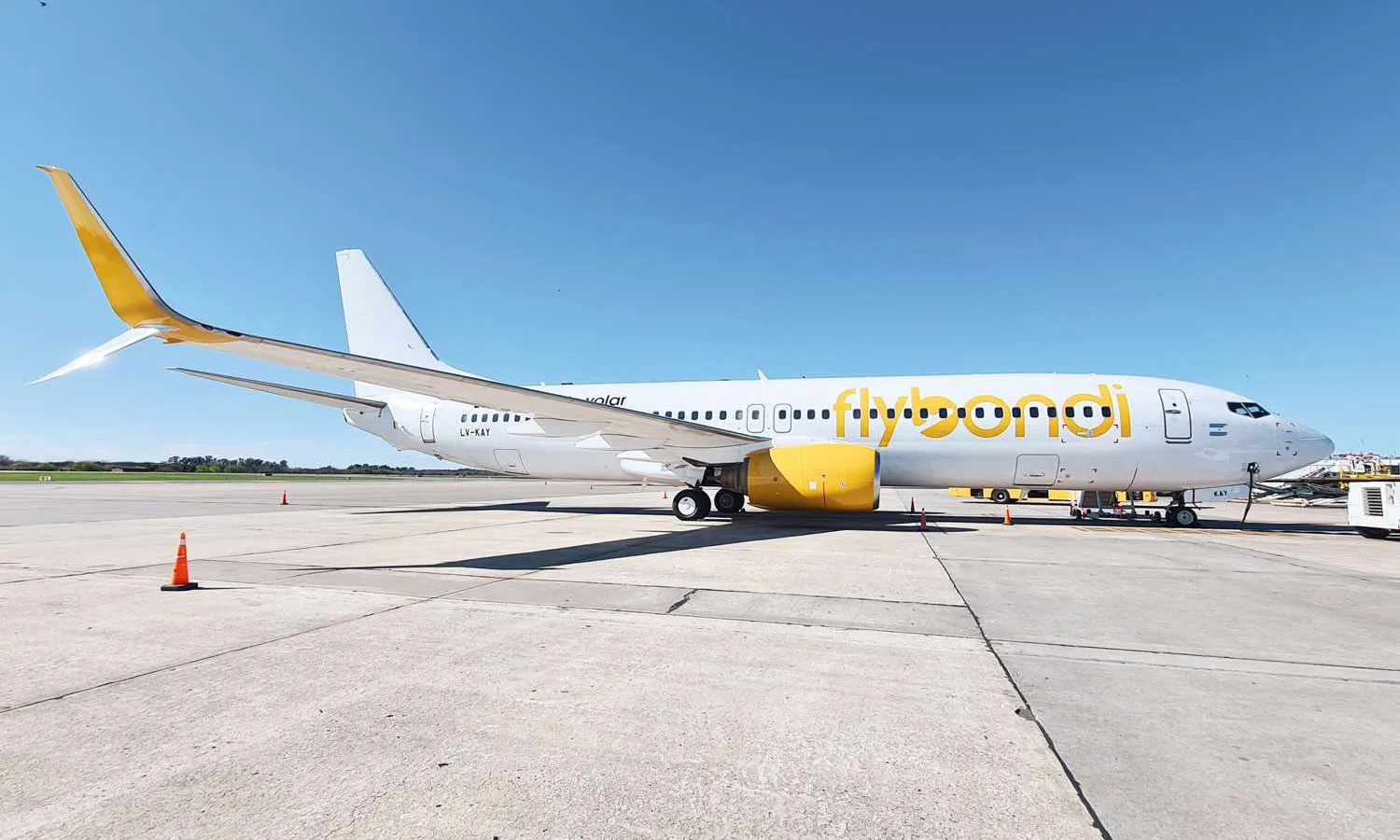 Flybondi 737 (Flybondi)