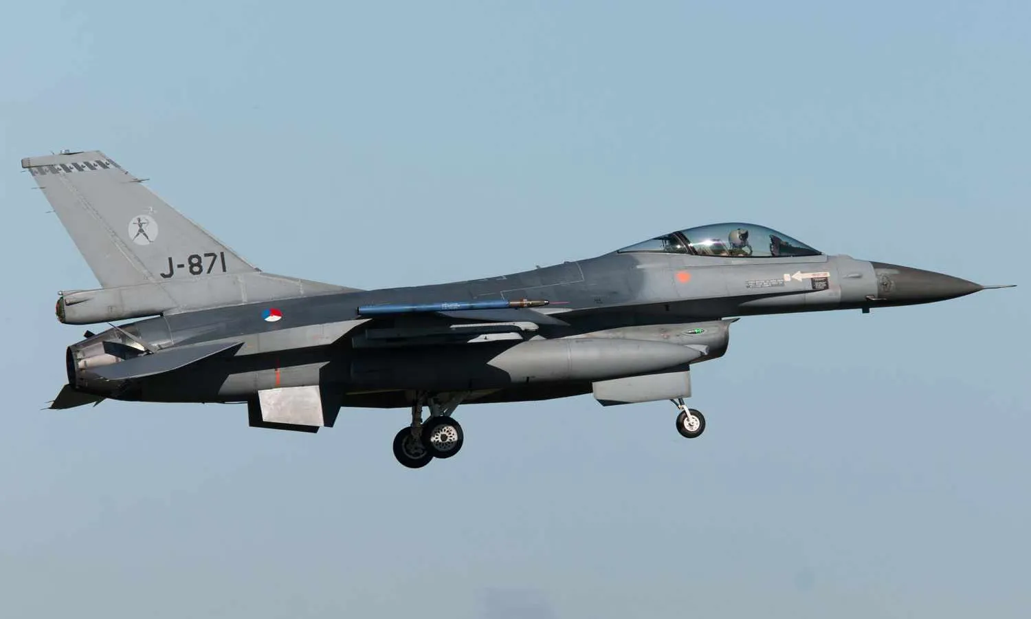 Royal Netherlands Air Force F-16A (Gerard van der Schaaf)