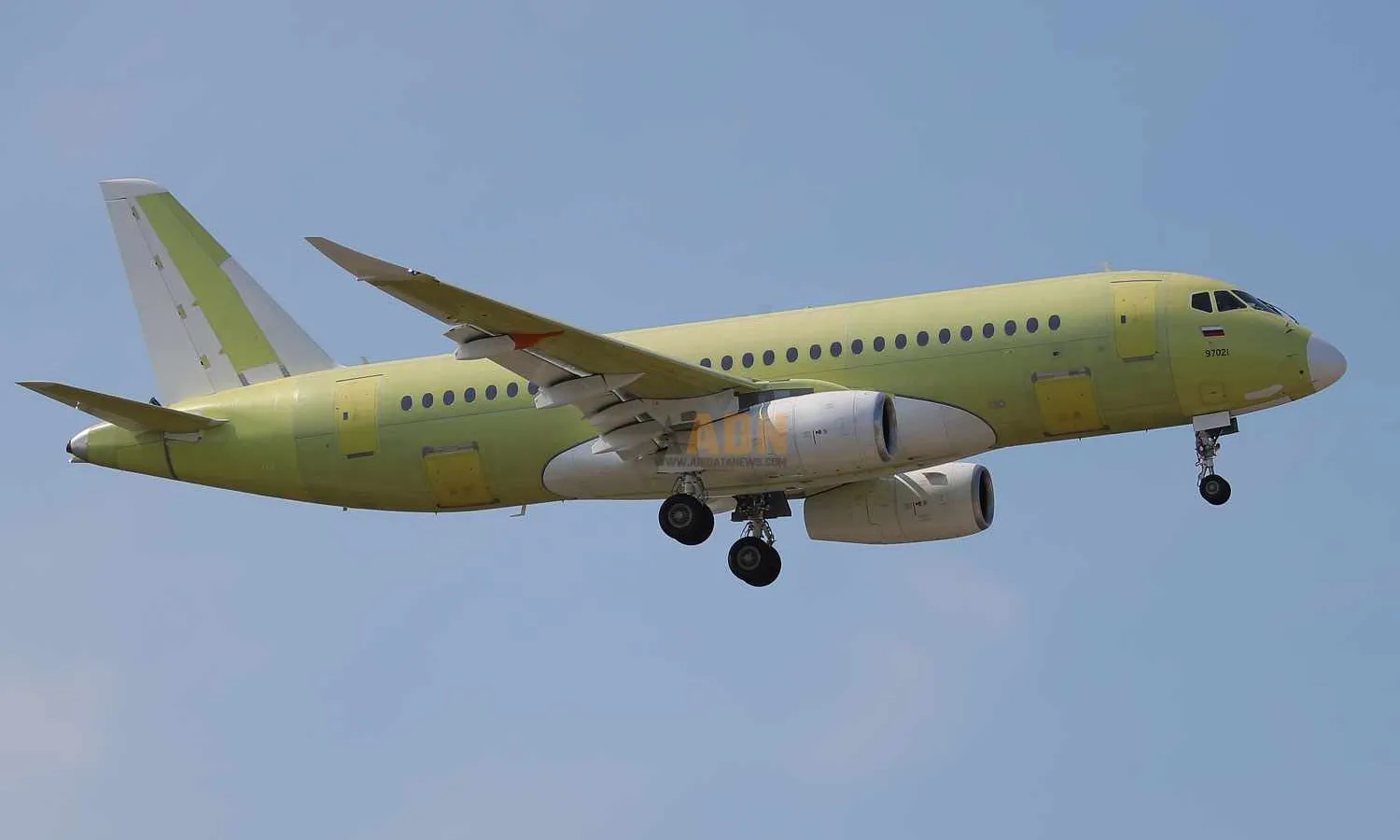 SJ-100 maiden flight (UAC)