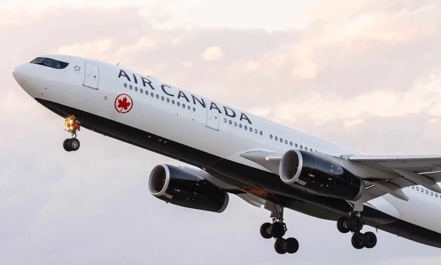 Air Canada begins canceling flights as cabin crew dispute escalates