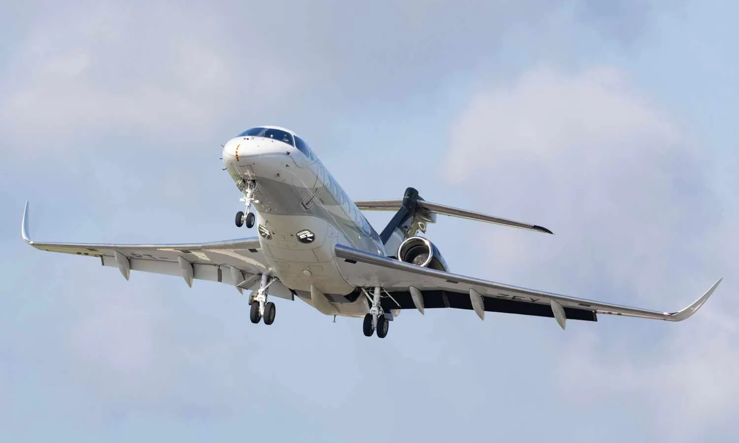 Praetor 600 (EmbraeR)