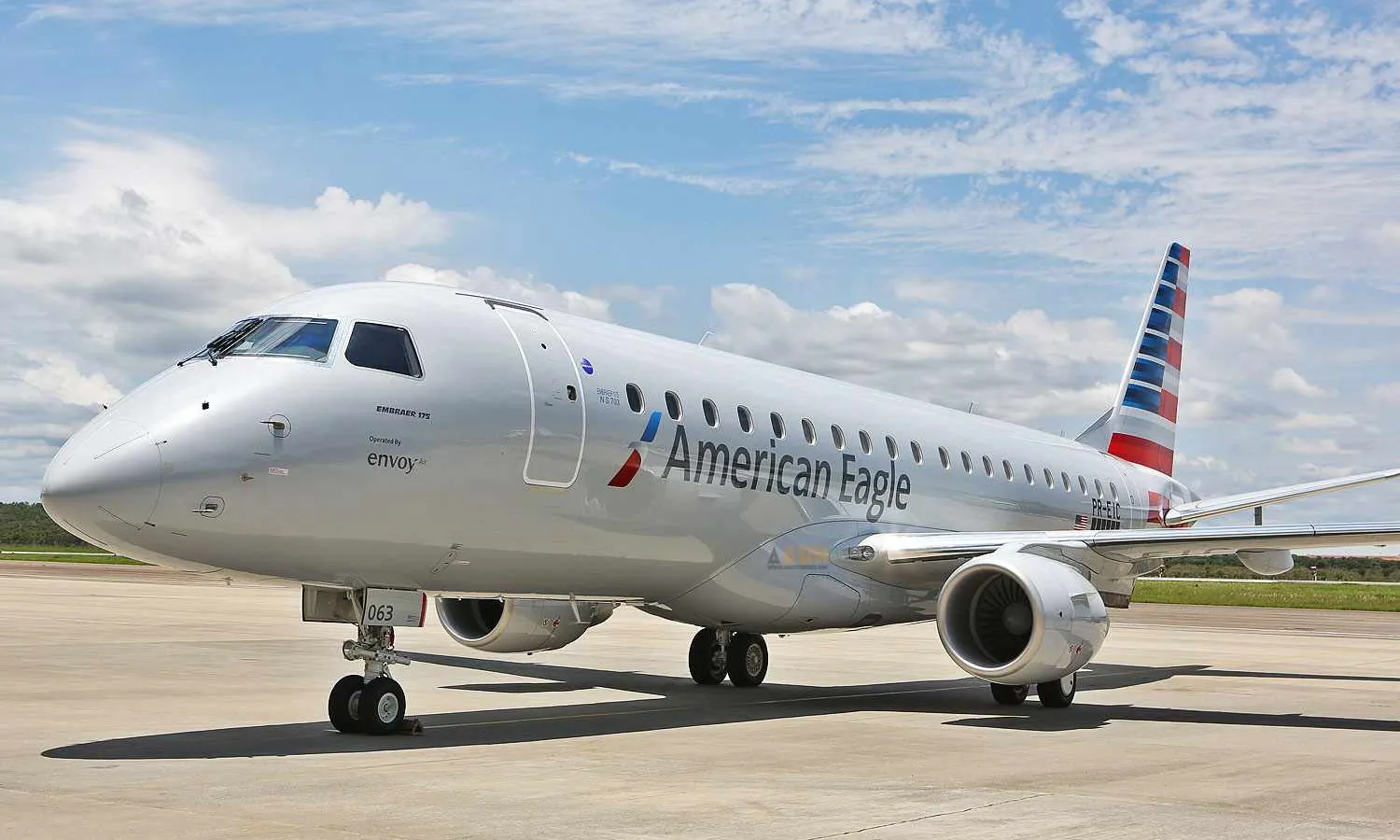 American Airlines Embraer E175 (Envoy)