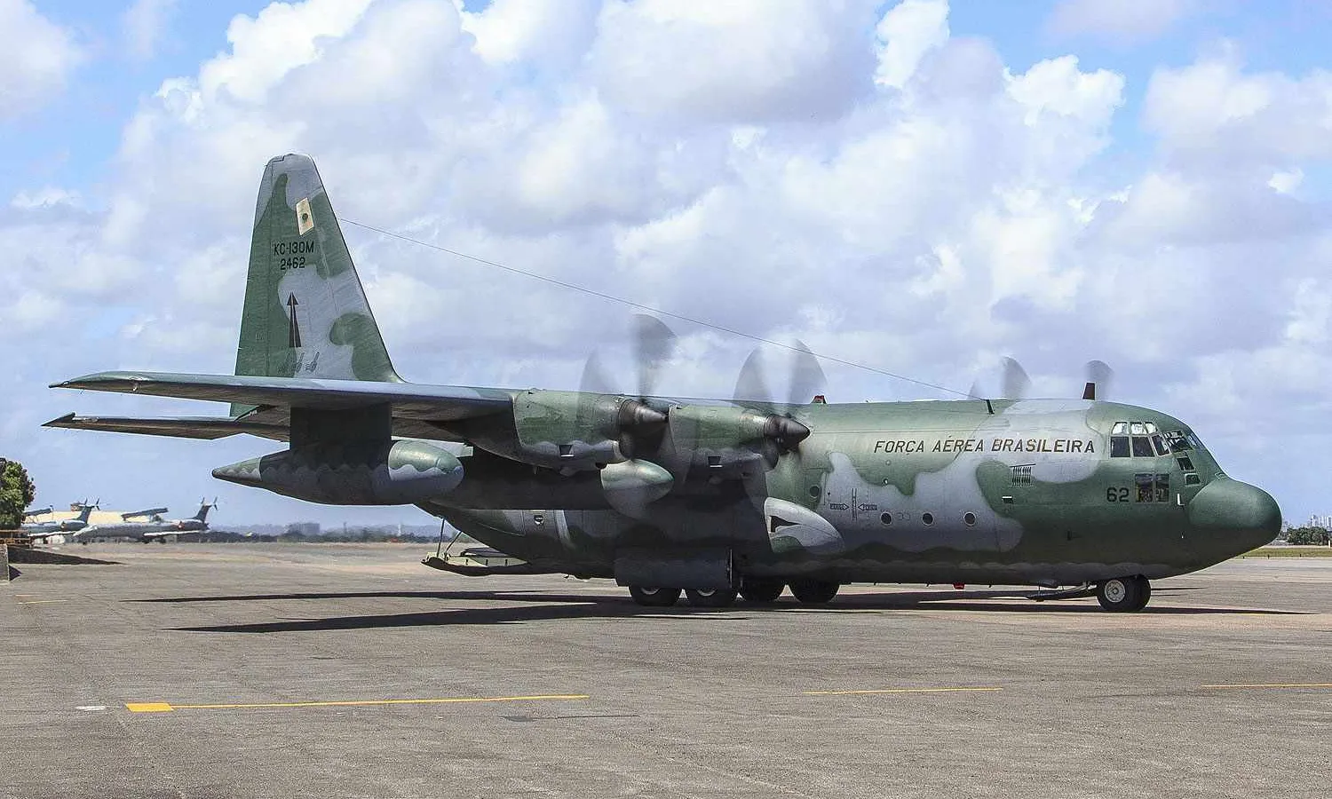 Brazilian Air Force KC-130 Hercules FAB 2462 (FAB)