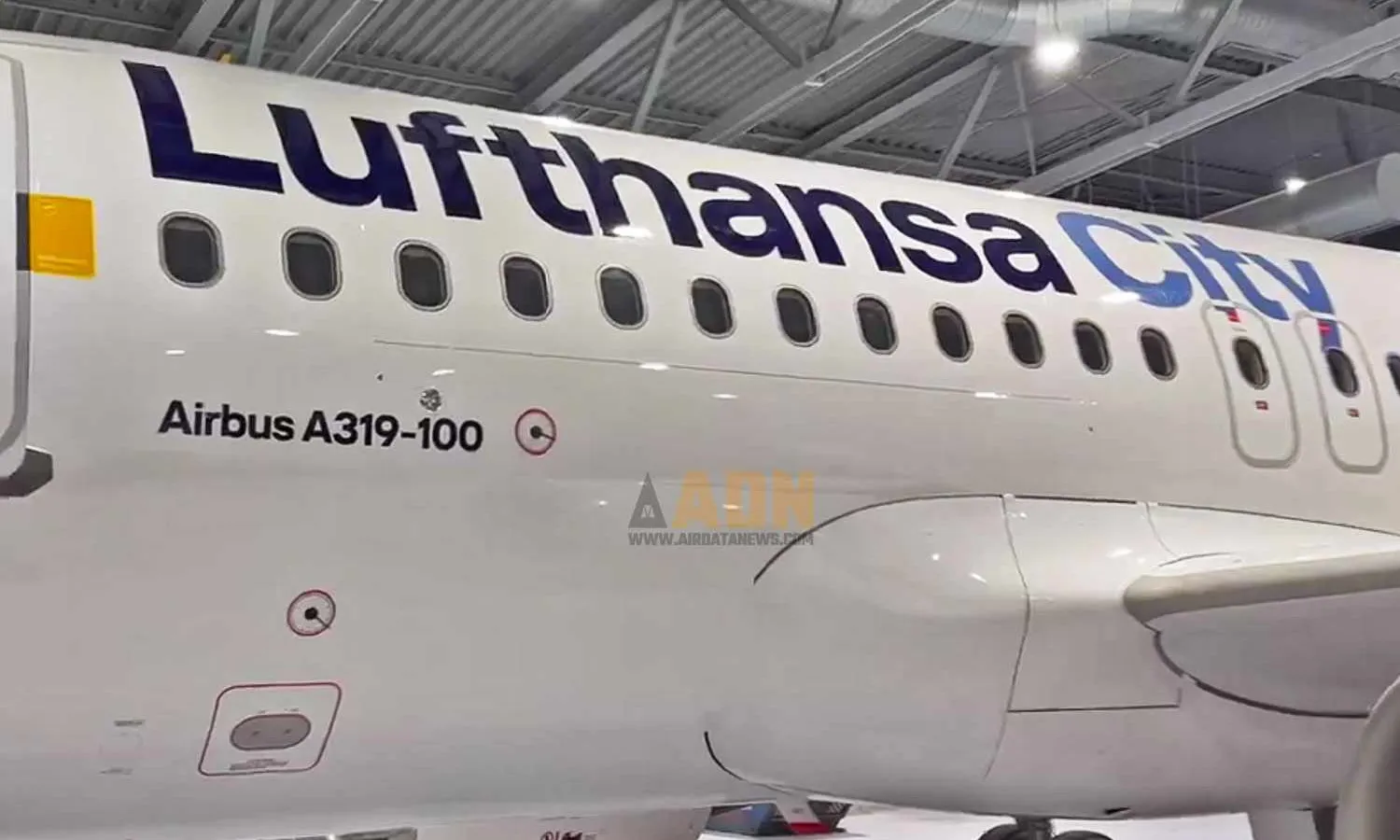 City Airlines first A319 (City Airlines)