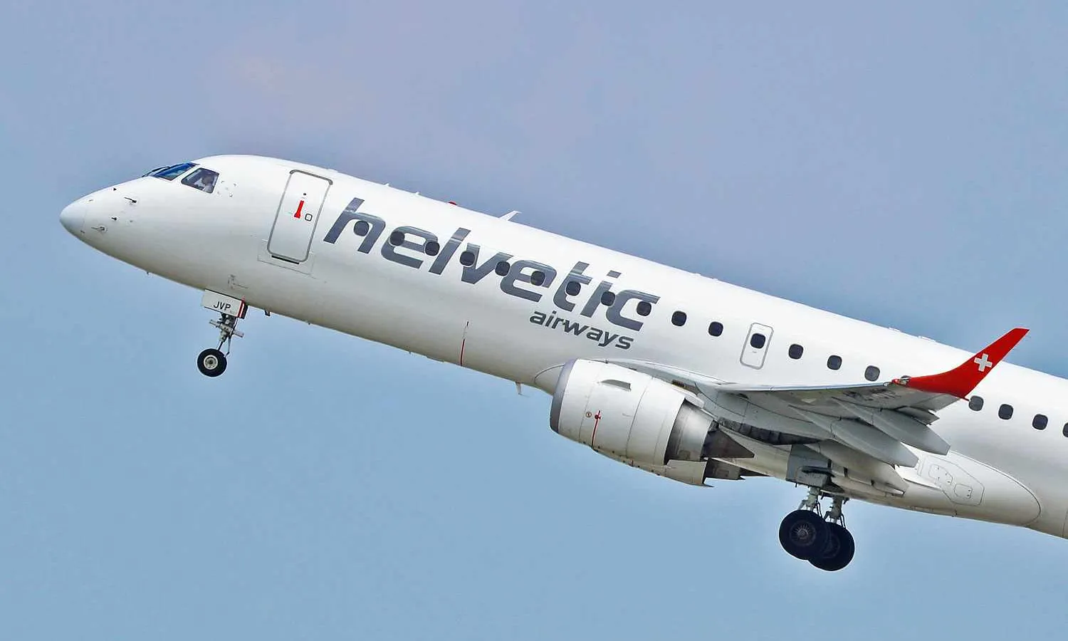Helvetic Airways Embraer E-Jet (Alan Wilson/CC)