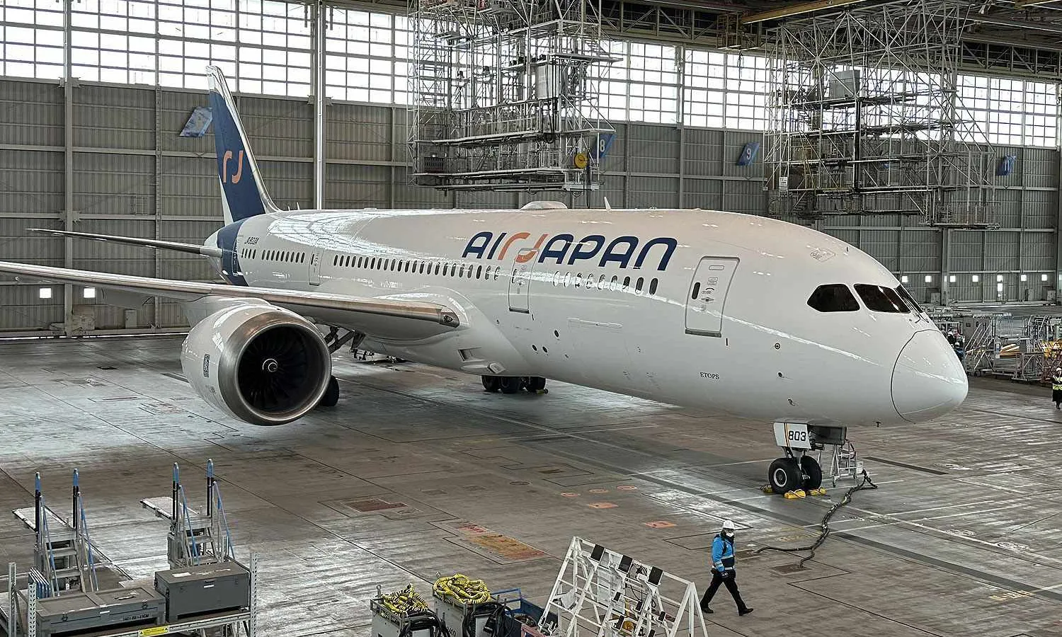 AirJapan first Boeing 787-8 Dreamliner (ANA)