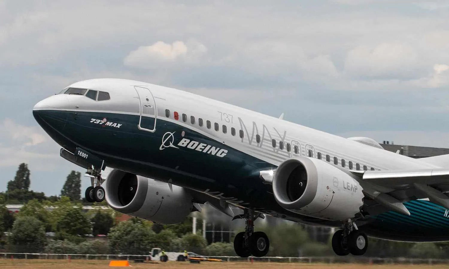 Southwest expects Boeing 737 MAX 7 certification in August 2026, first flights in 2027