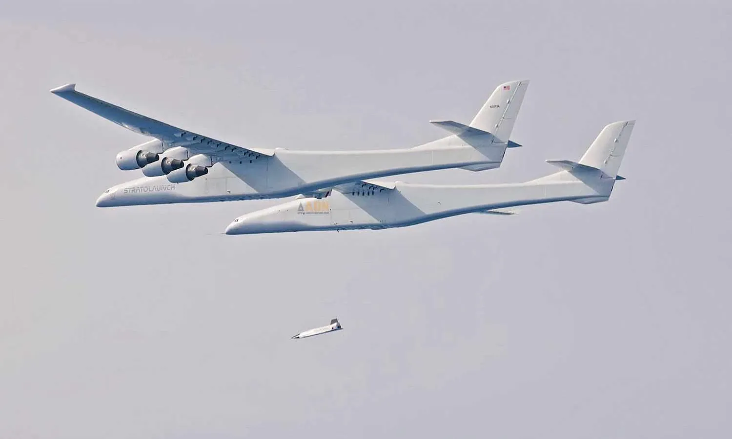 The 'Roc' launches the TA-1 hypersonic vehicle (Stratolaunch)