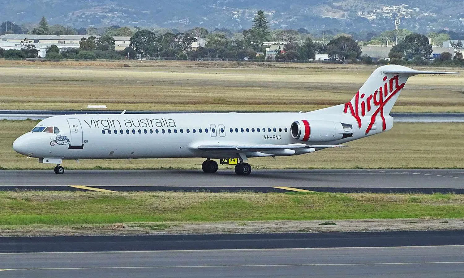 Virgin Australia Regional Airlines Fokker 100 (Ev Brown)
