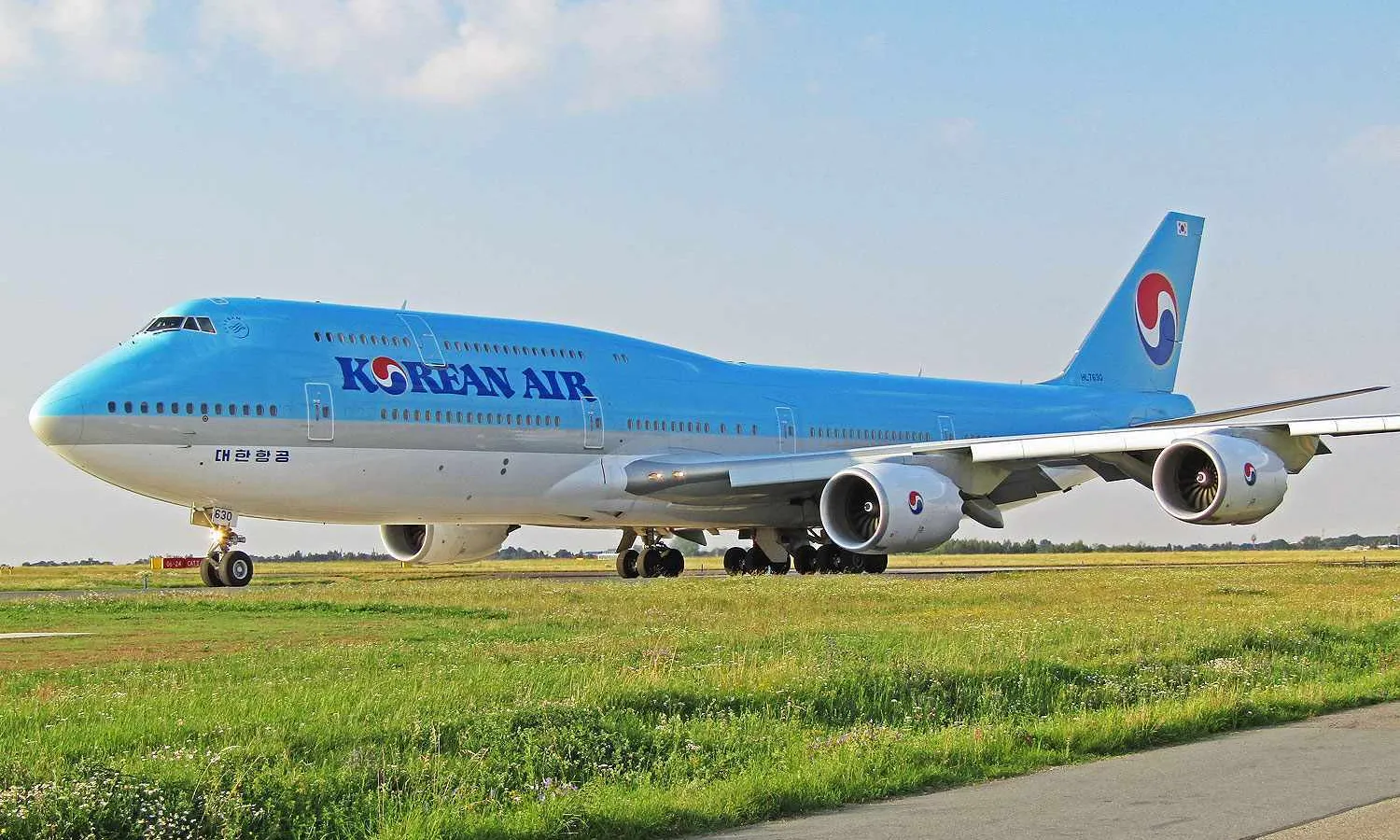 Korean Air Boeing 747-8 (Lukáš Musil)
