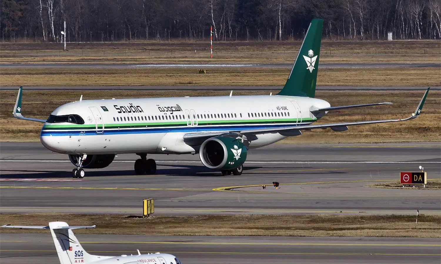 Saudia considers Boeing and Airbus options for new aircraft order